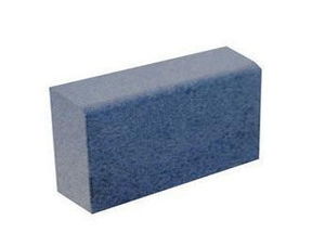 路側(cè)石產(chǎn)品中心 廣州市增城鴻葳建材廠，打造堅(jiān)固耐用的城市建筑材料